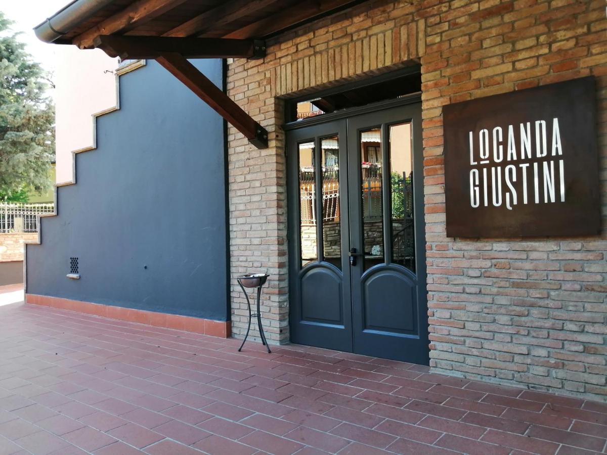 Locanda Giustini Assisi Bagian luar foto