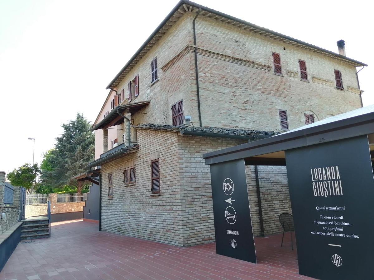 Locanda Giustini Assisi Bagian luar foto