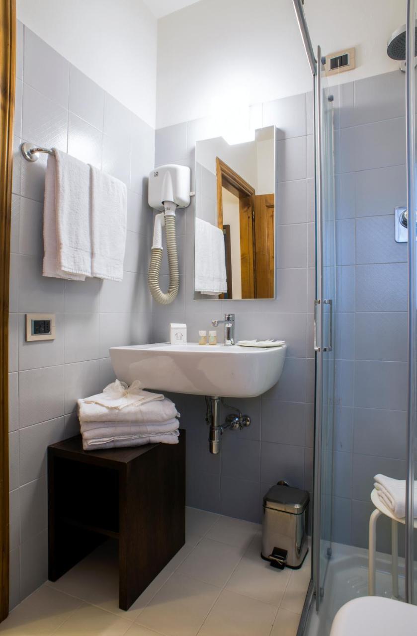 Locanda Giustini Assisi Bagian luar foto
