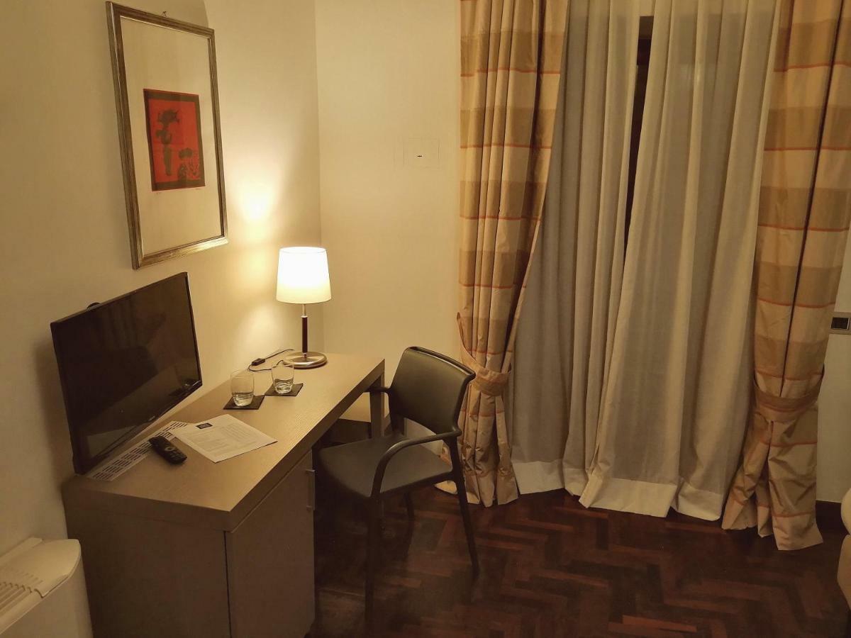 Locanda Giustini Assisi Bagian luar foto