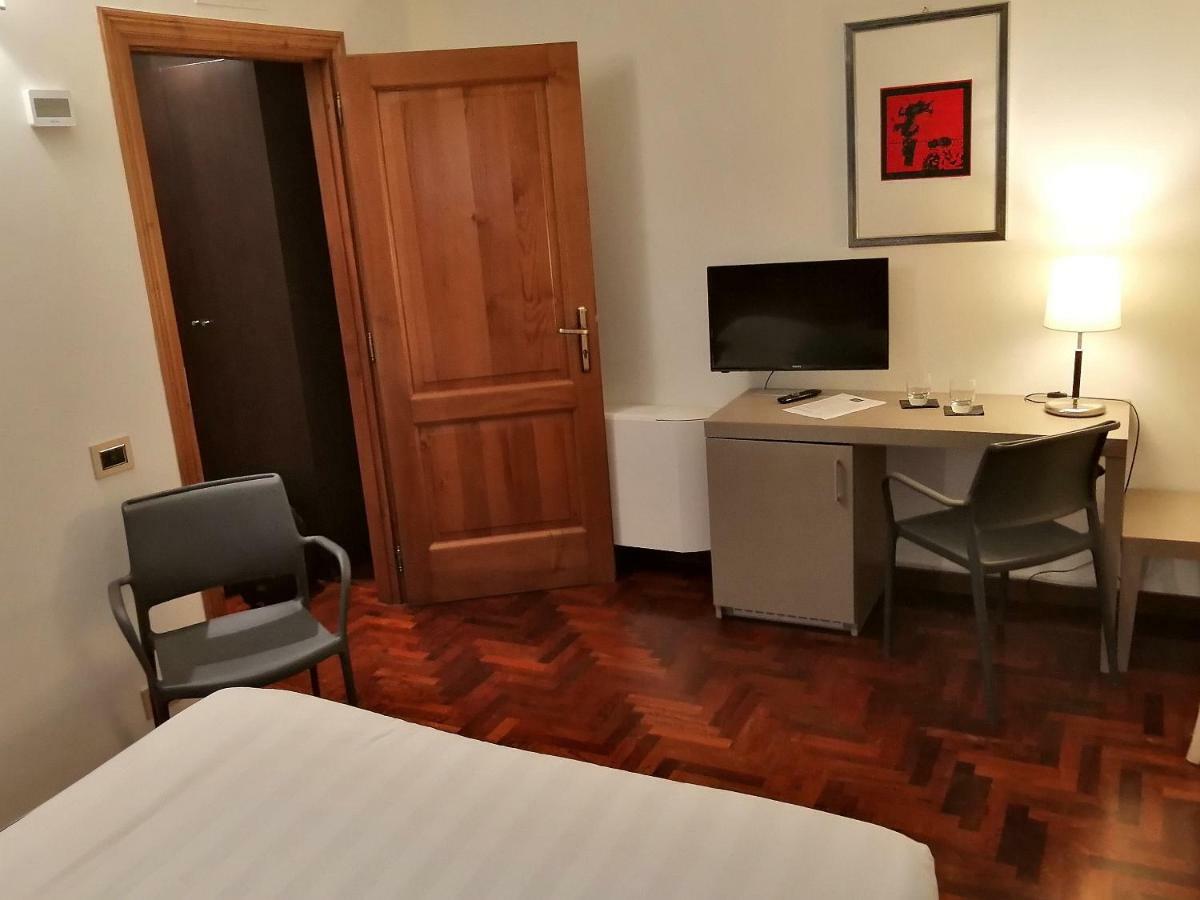 Locanda Giustini Assisi Bagian luar foto