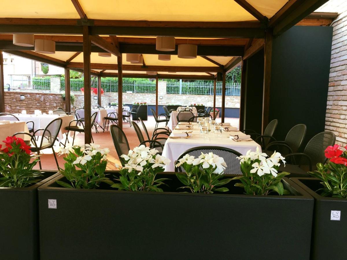 Locanda Giustini Assisi Bagian luar foto